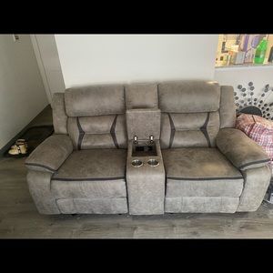Sectional couch